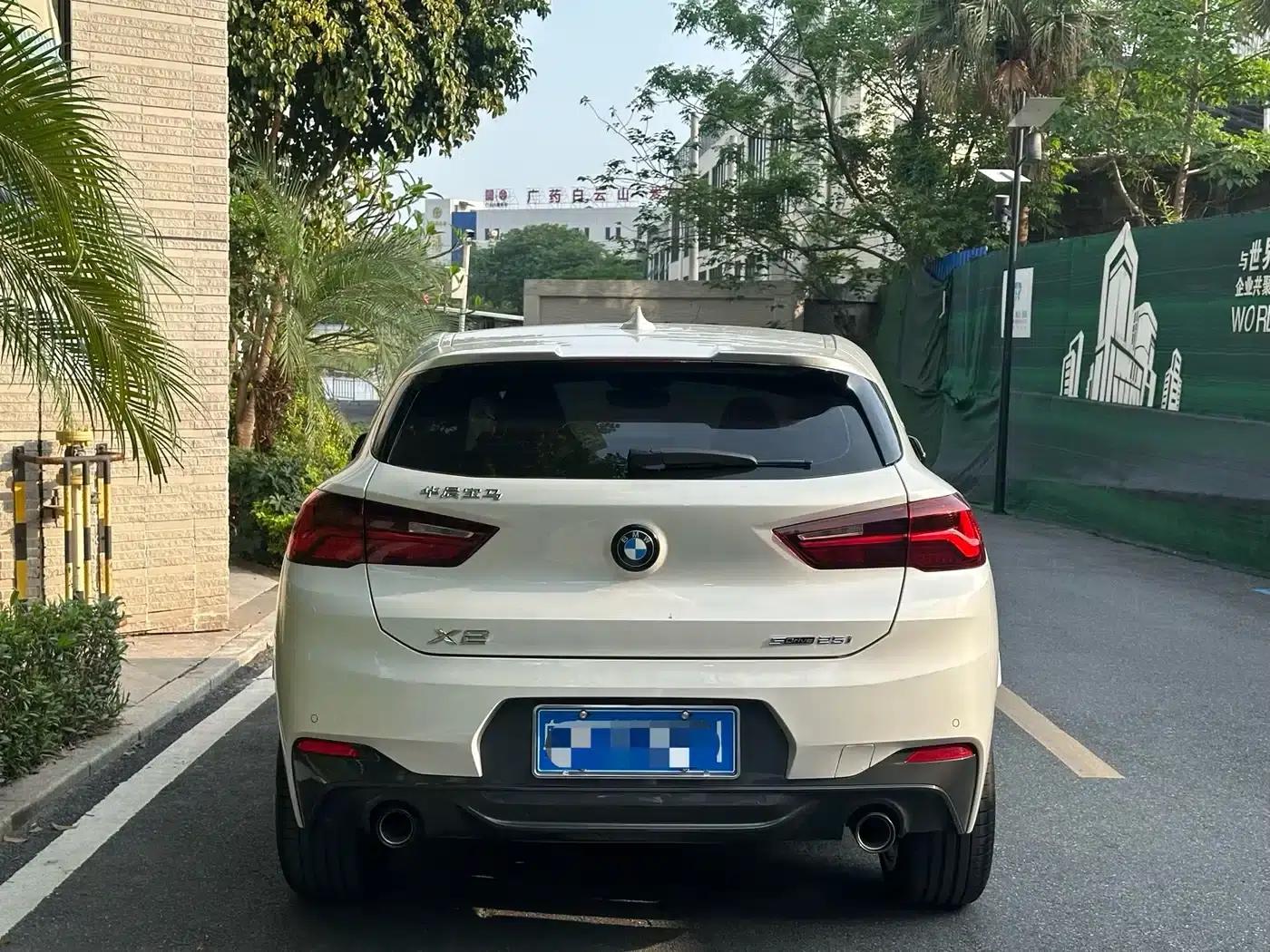 BMW X2 2023 sDrive 25i Shining Edition — миниатюра 5