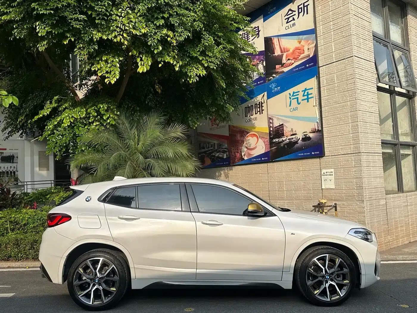BMW X2 2023 sDrive 25i Shining Edition — миниатюра 9