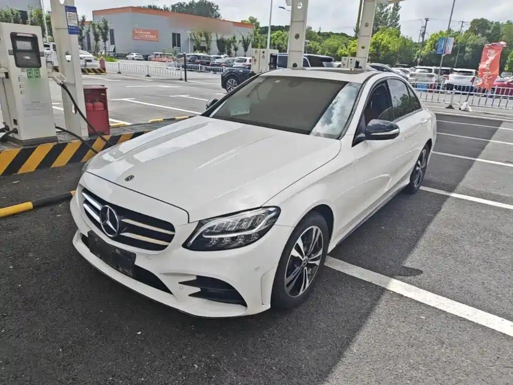 2020 Mercedes-Benz C-Class C 260 Sport Edition — миниатюра 1