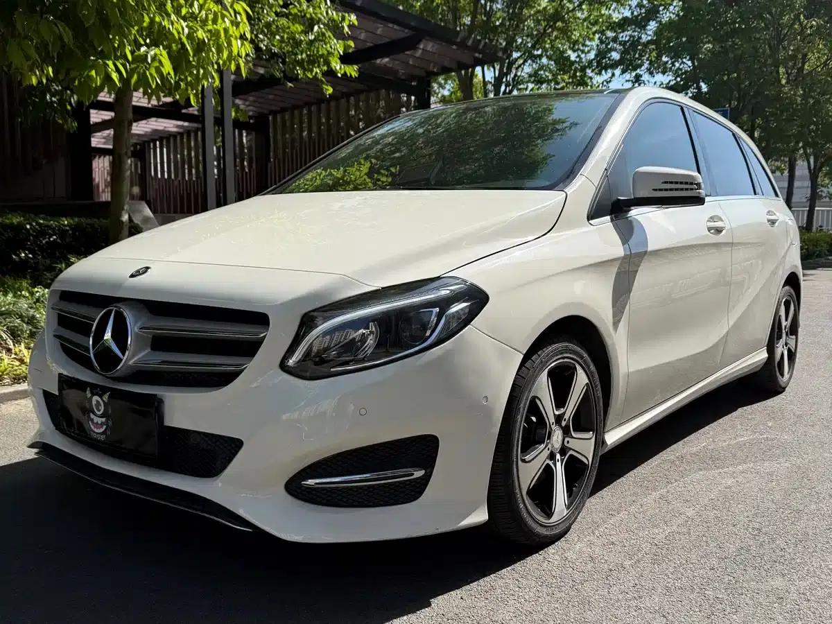 Mercedes-Benz B-Class 2015 B 200 Fashion Edition — миниатюра 1