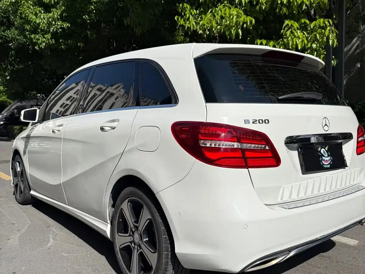 Mercedes-Benz B-Class 2015 B 200 Fashion Edition — миниатюра 16