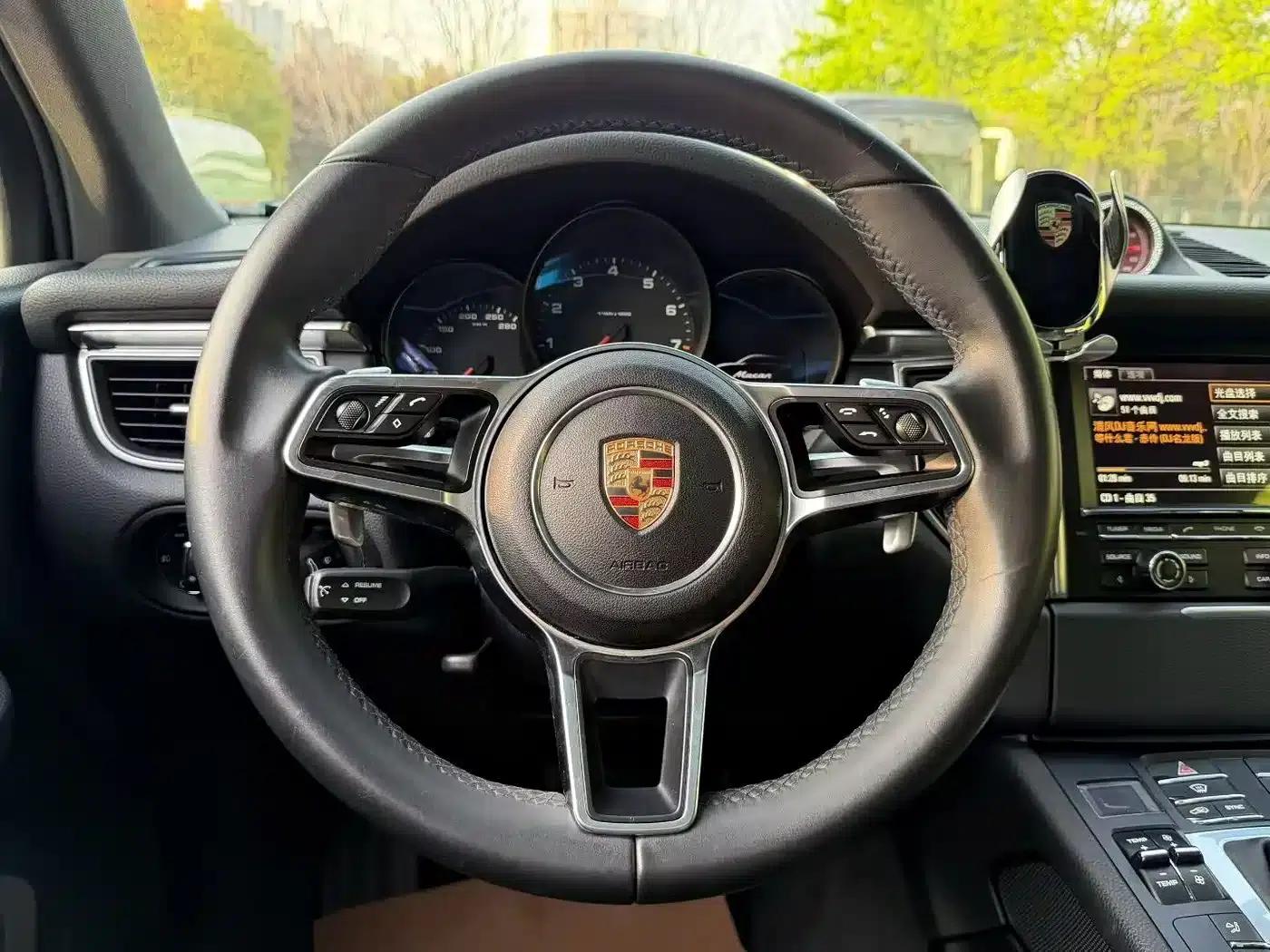 2014 Macan 2.0T — миниатюра 5