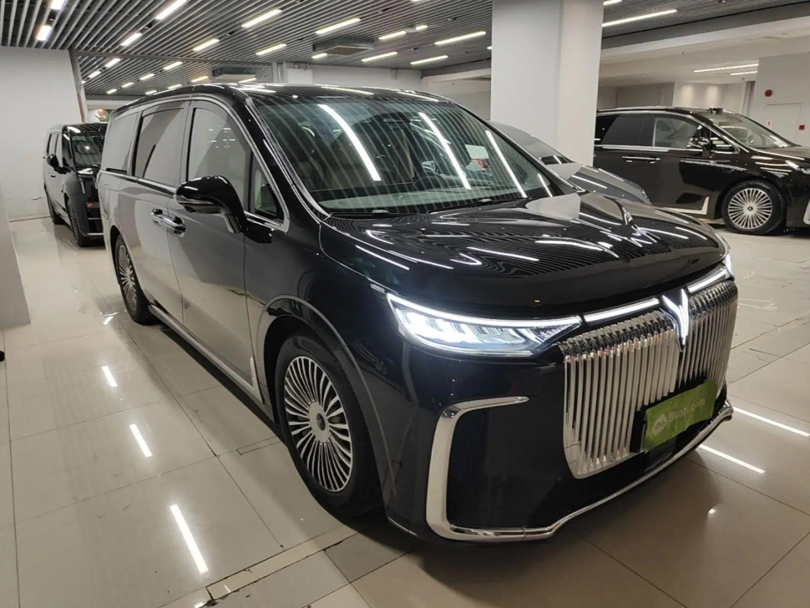 VOYAH Dream 2025 PHEV Four-Wheel-Drive Flagship Kunpeng Edition — миниатюра 3
