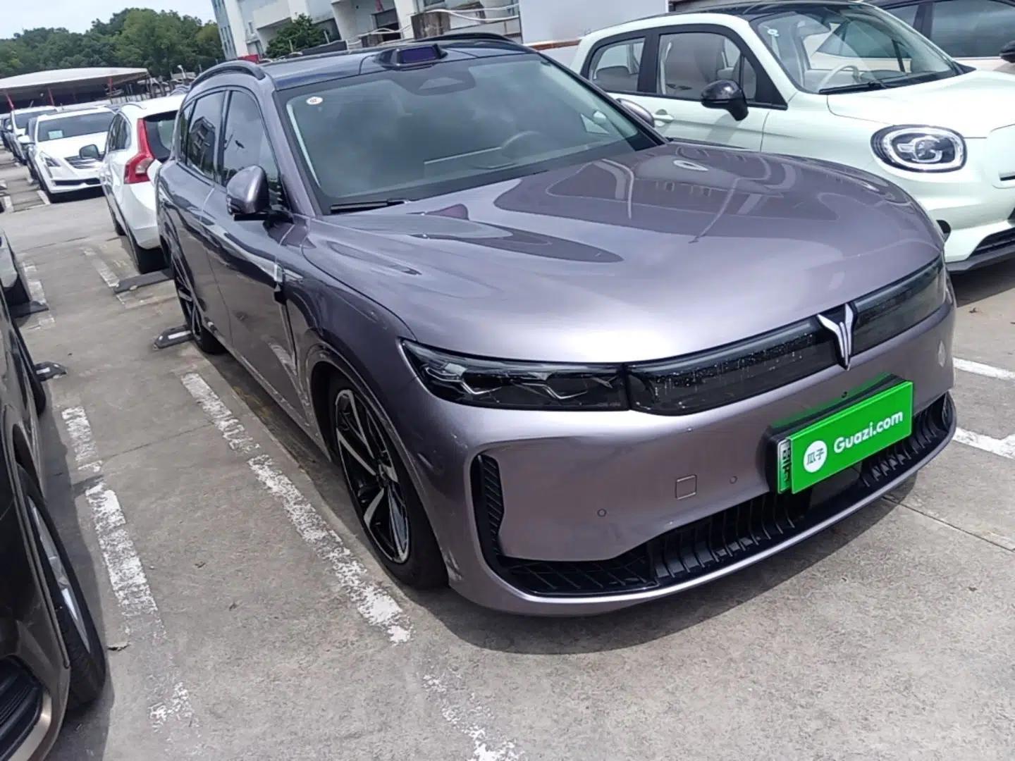 VOYAH FREE 2025 Model FREE+ Four-Wheel-Drive Qiankun Edition — миниатюра 3