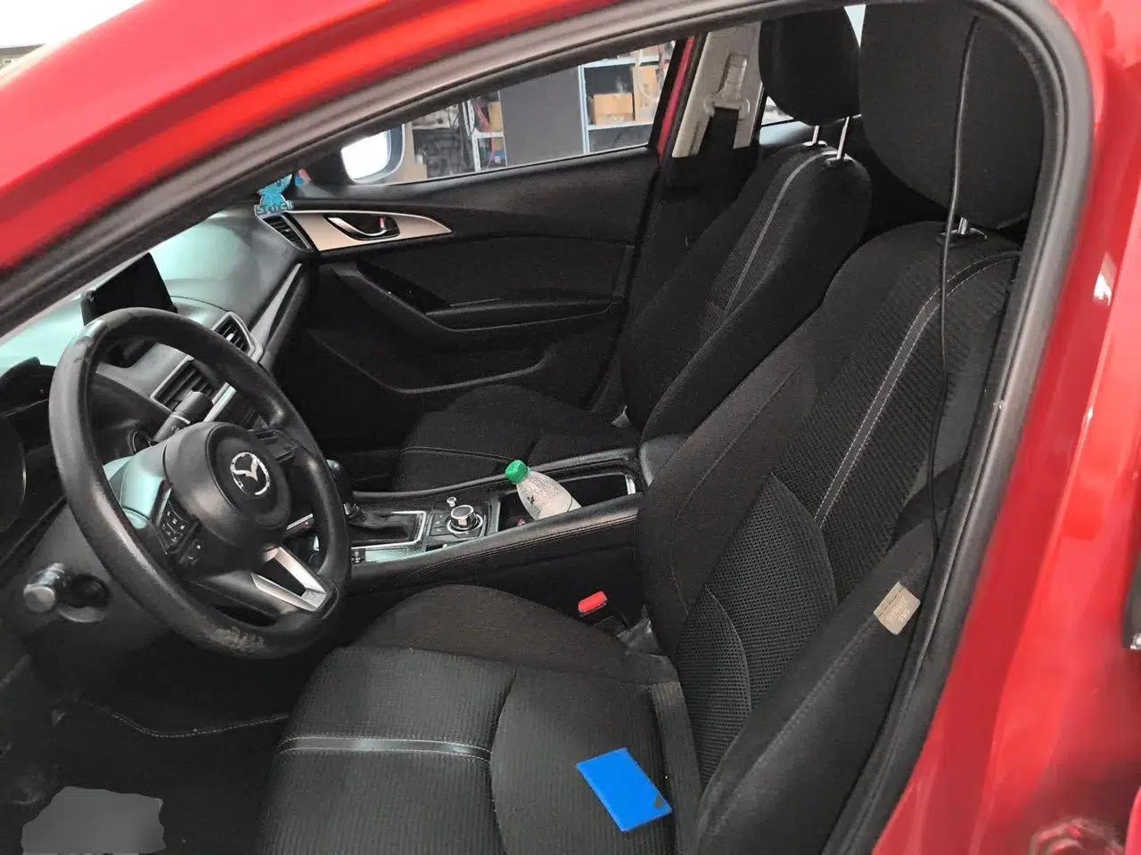 Mazda 3 Axela 2017 Sedan 1.5L Automatic Luxury Model Emission Standard China V — миниатюра 15