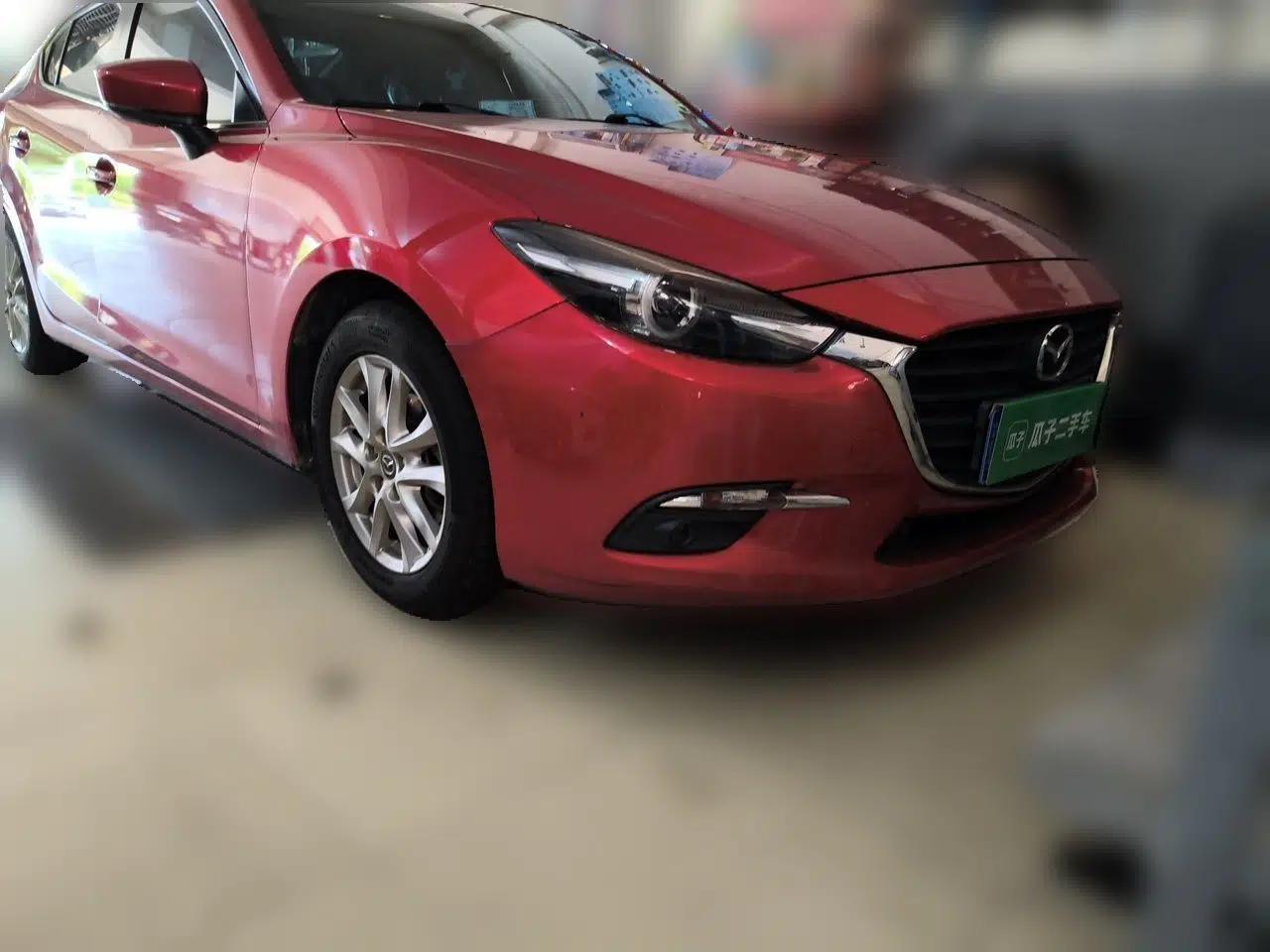 Mazda 3 Axela 2017 Sedan 1.5L Automatic Luxury Model Emission Standard China V — миниатюра 3