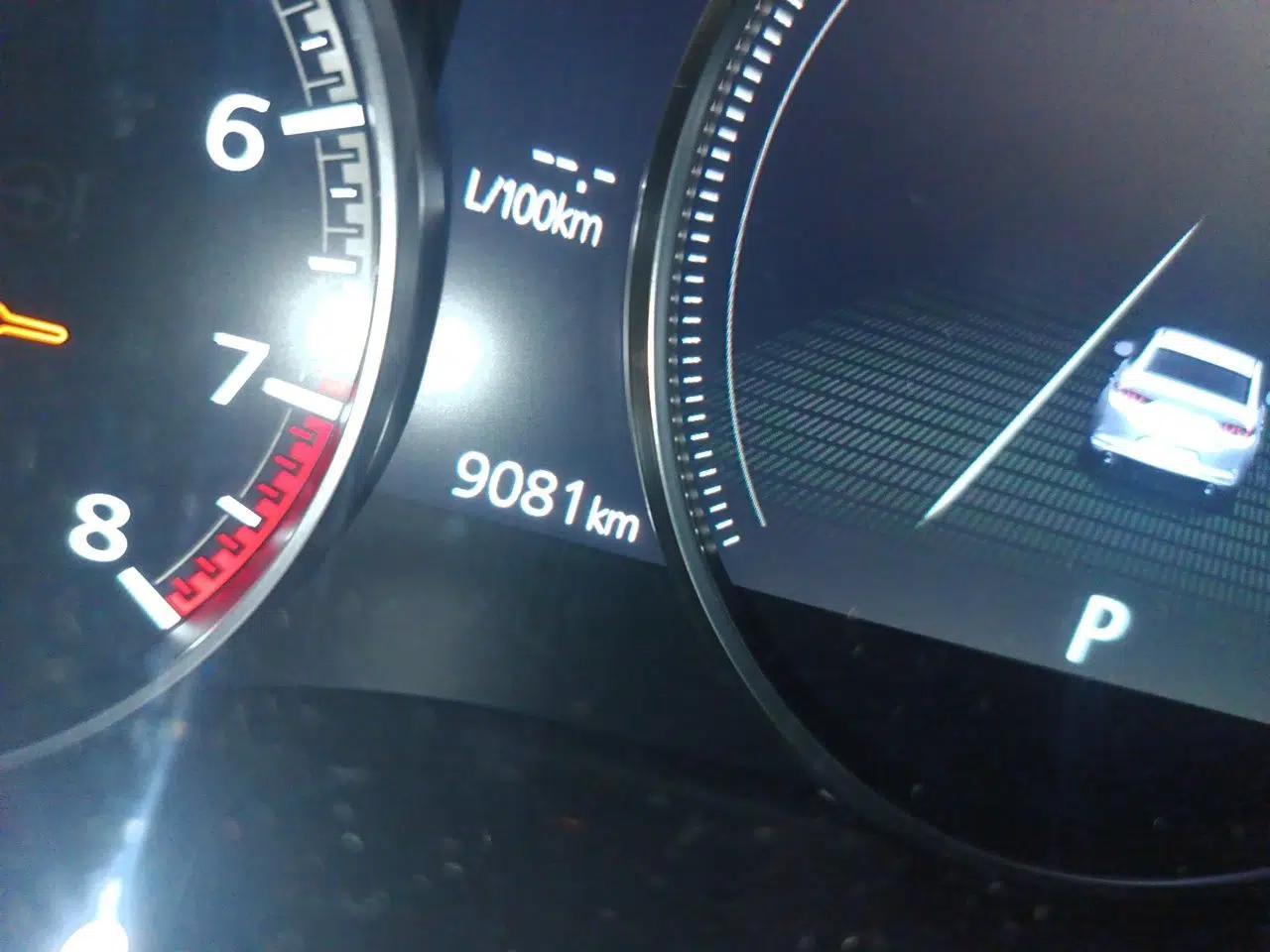 Mazda 3 Axela 2023 2.0L Automatic Zhiqing Edition — миниатюра 12