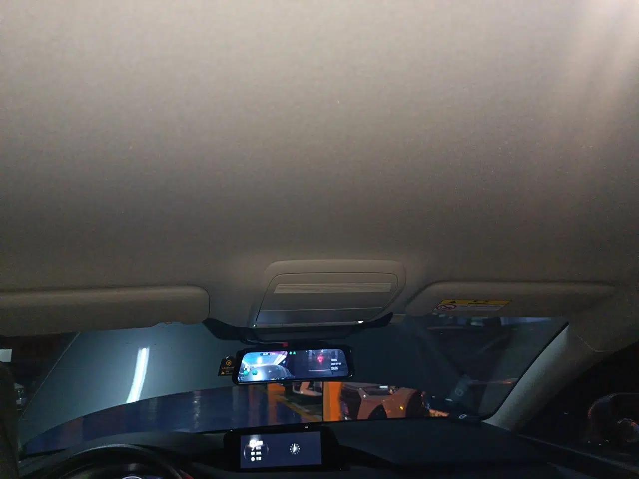 Mazda 3 Axela 2023 2.0L Automatic Zhiqing Edition — миниатюра 18