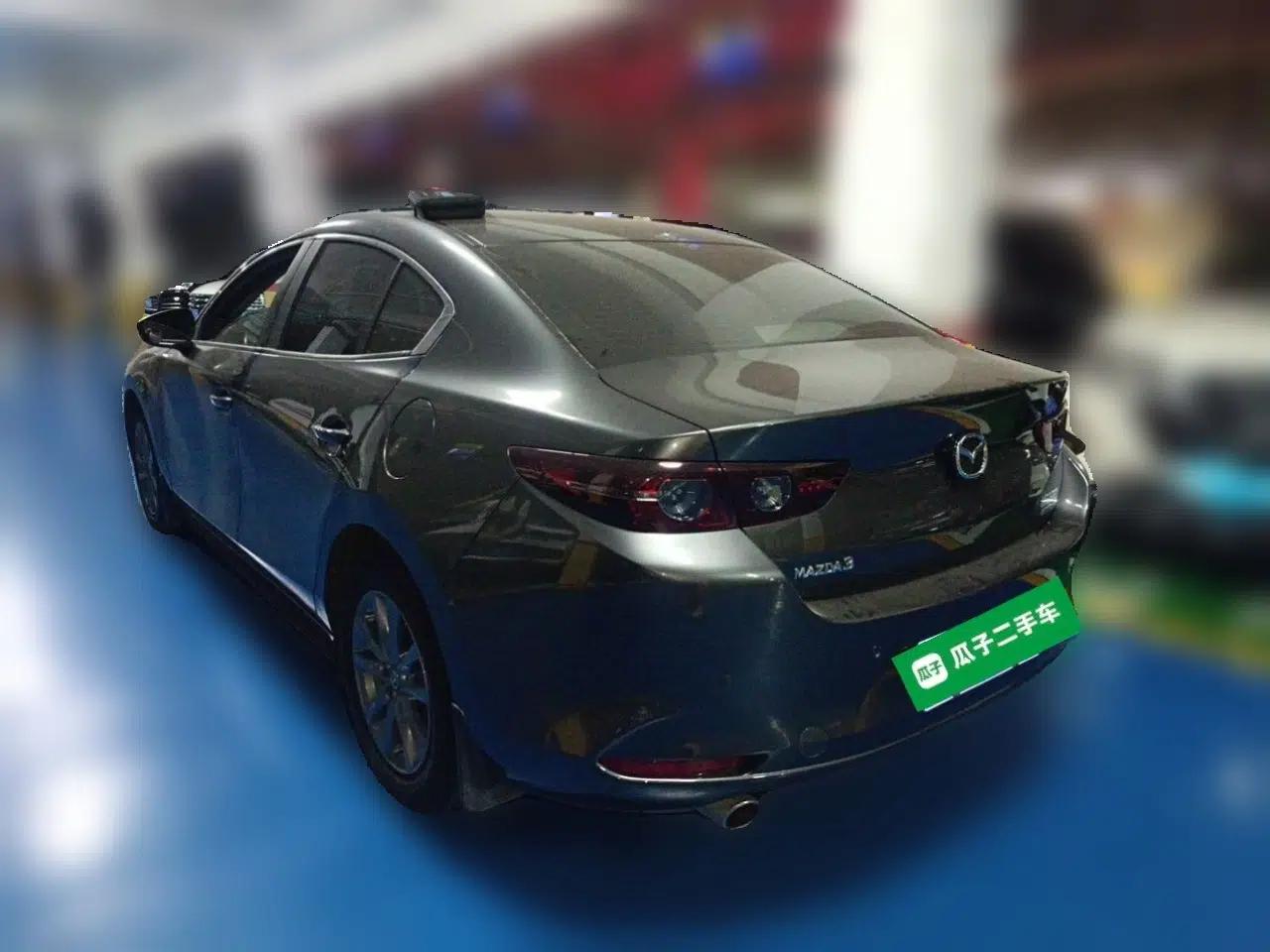 Mazda 3 Axela 2023 2.0L Automatic Zhiqing Edition — миниатюра 4