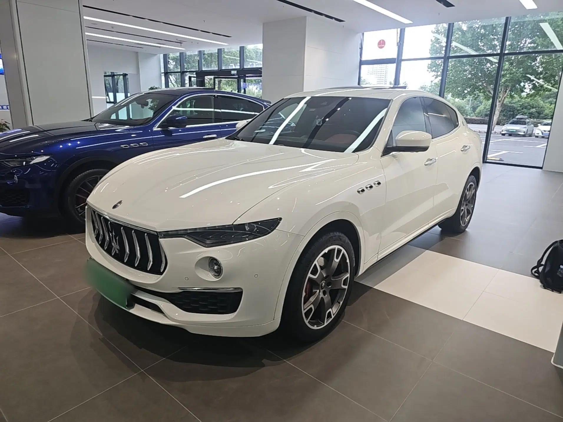 Maserati Levante 2019 3.0T Luxury Edition China VI Standard — миниатюра 1