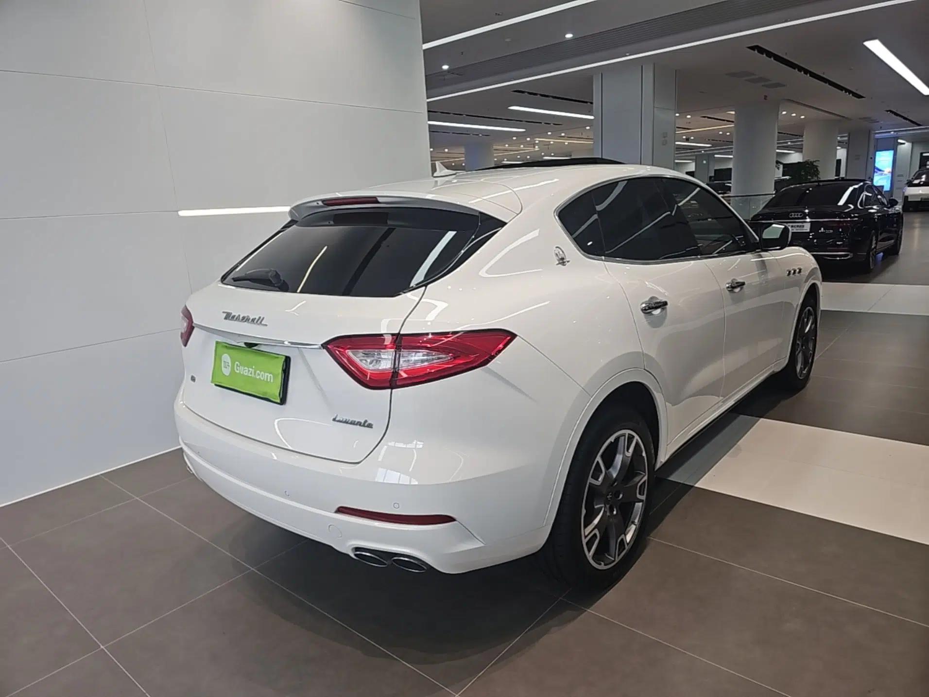 Maserati Levante 2019 3.0T Luxury Edition China VI Standard — миниатюра 6