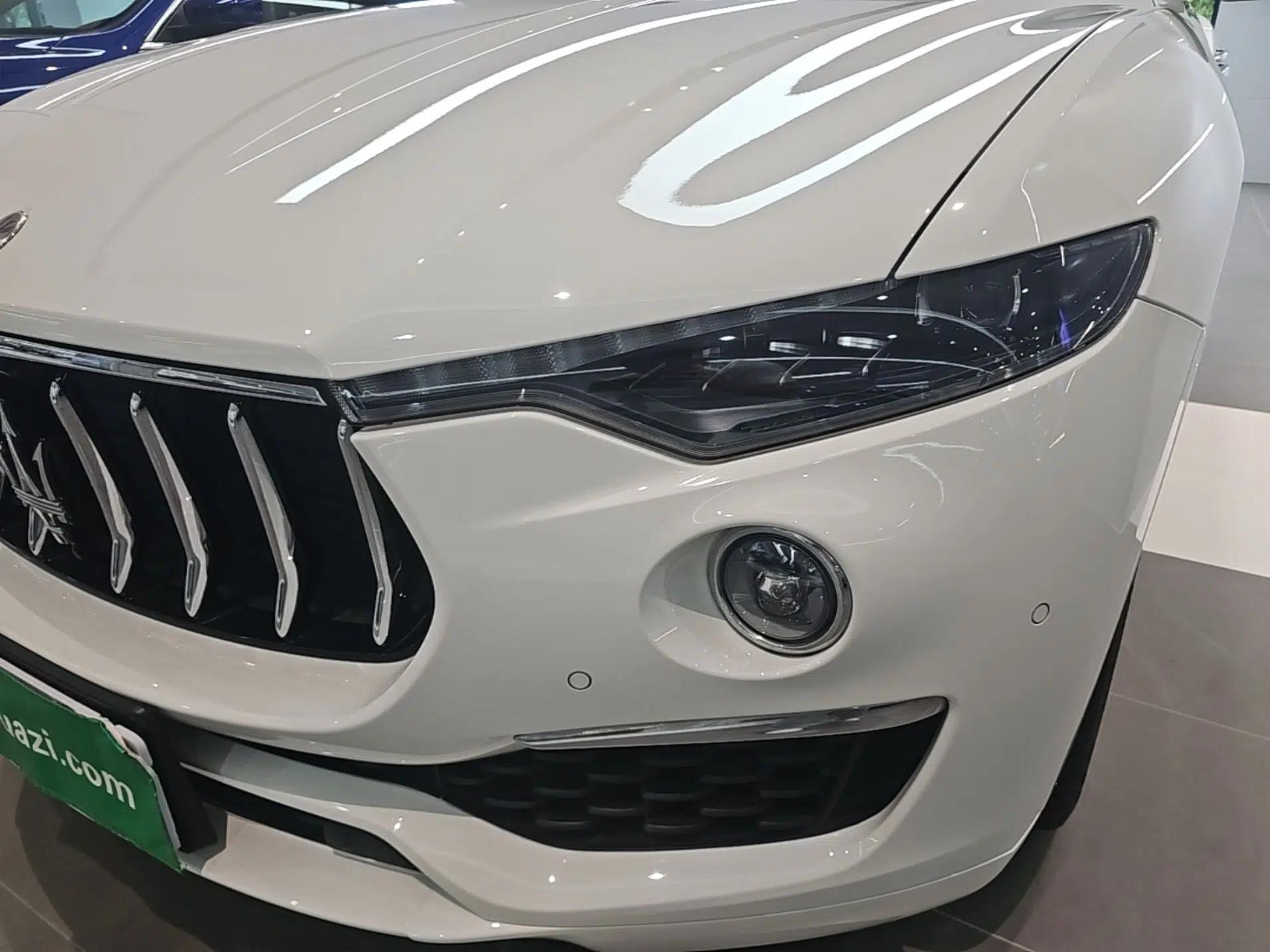 Maserati Levante 2019 3.0T Luxury Edition China VI Standard — миниатюра 8