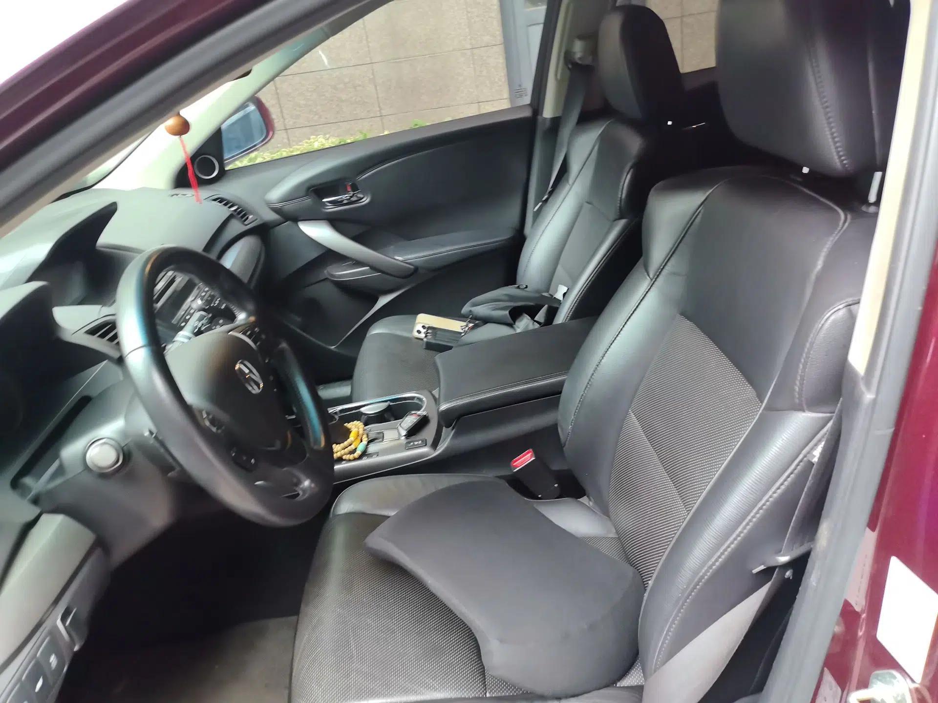 Acura RDX 2013 3.0L Two-Wheel Drive Elite Edition — миниатюра 15