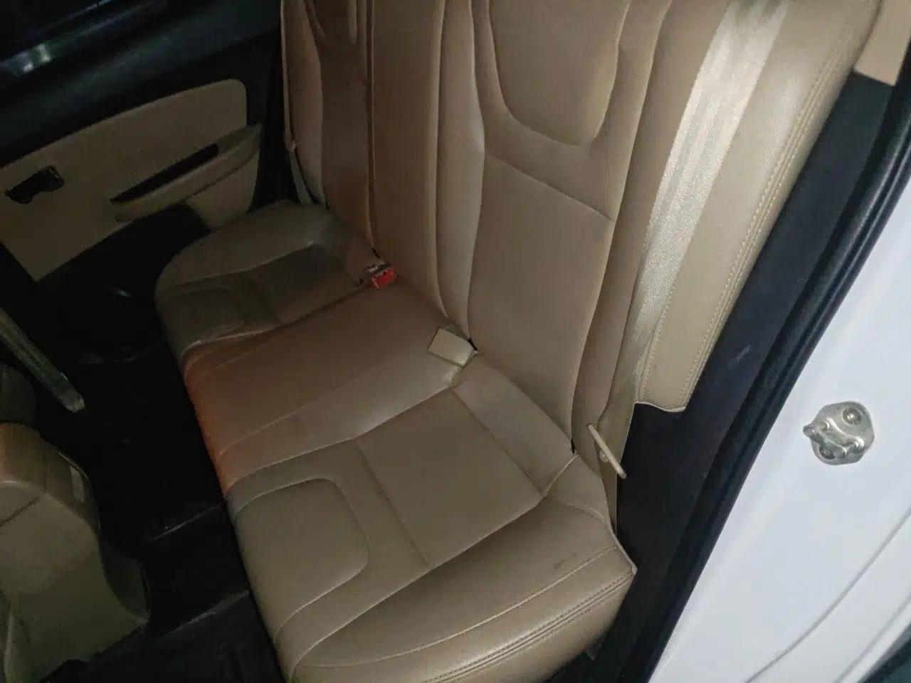 Chery E3 2013 1.5L Manual ZhiShang Model — миниатюра 17