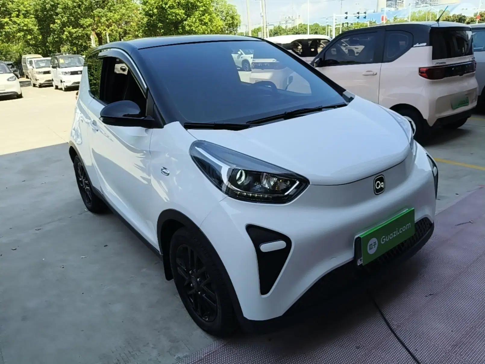 Chery QQ Little Ant 2024 Revised Edition Youth Version 321 km Cool Love Edition 29.23 kWh — миниатюра 12
