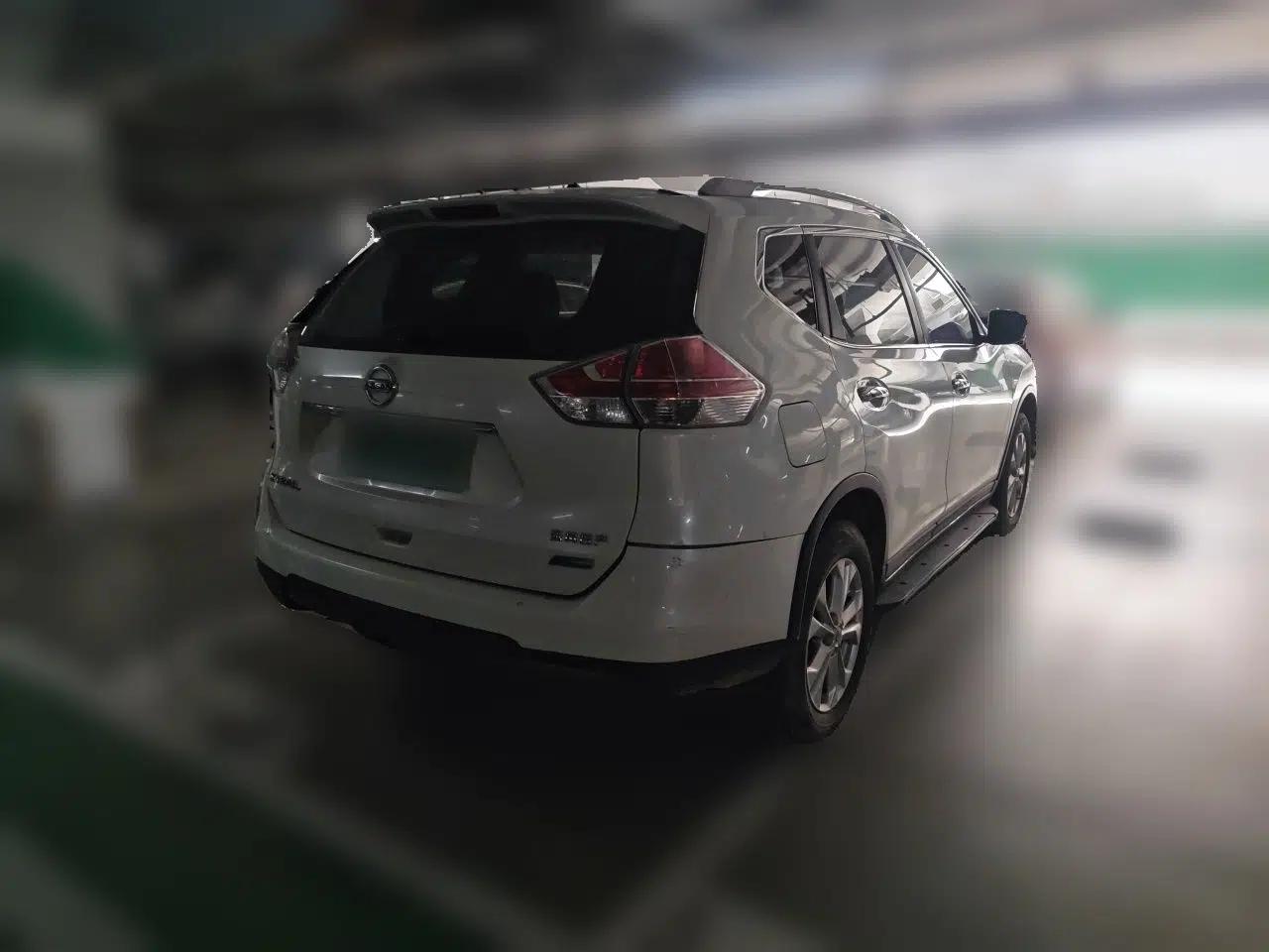 Nissan X-Trail 2014 2.0L CVT Comfort Edition 2WD — миниатюра 6