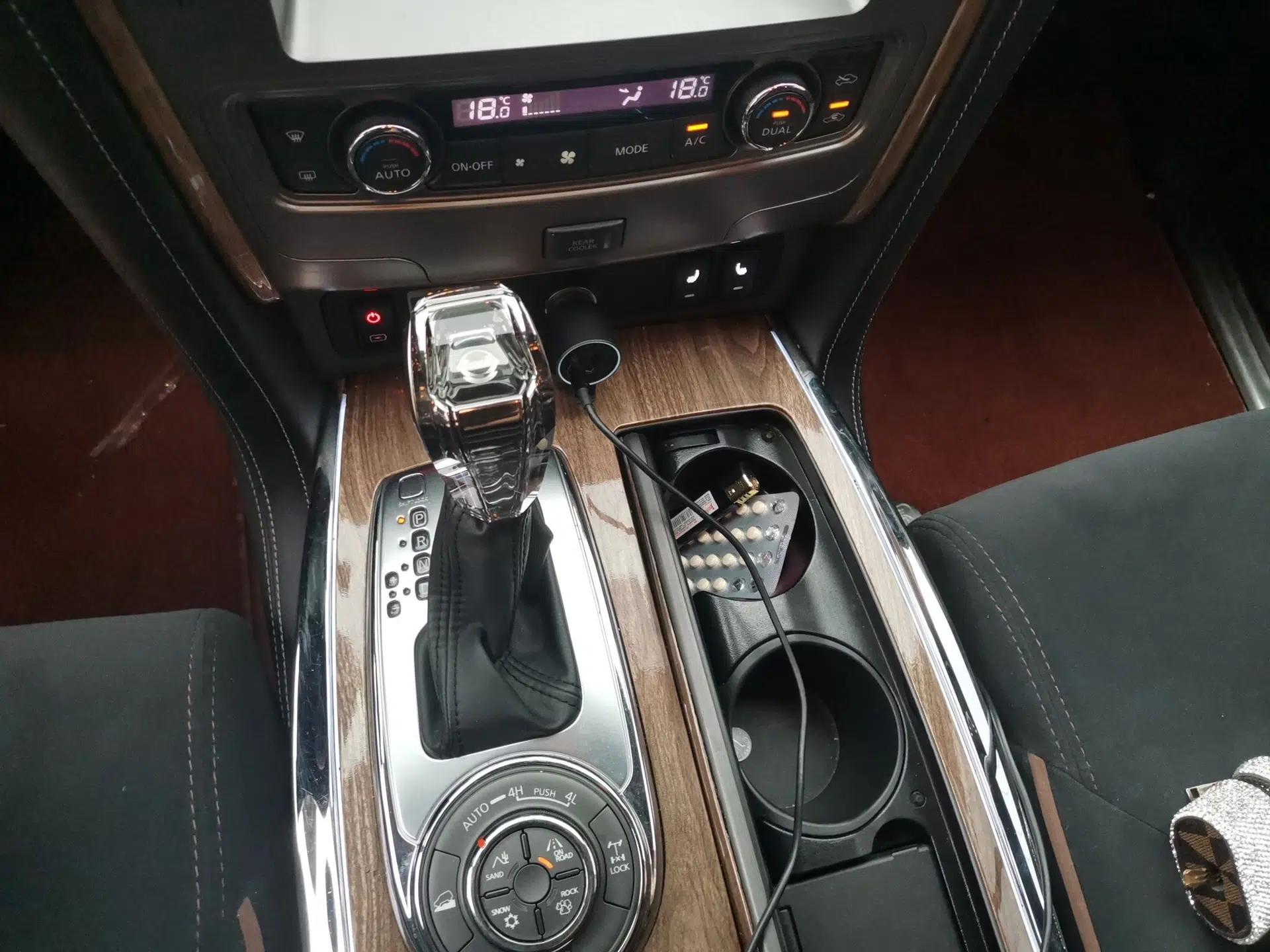 Nissan Patrol Patrol 4.0 Automatic Four-Wheel Drive — миниатюра 14