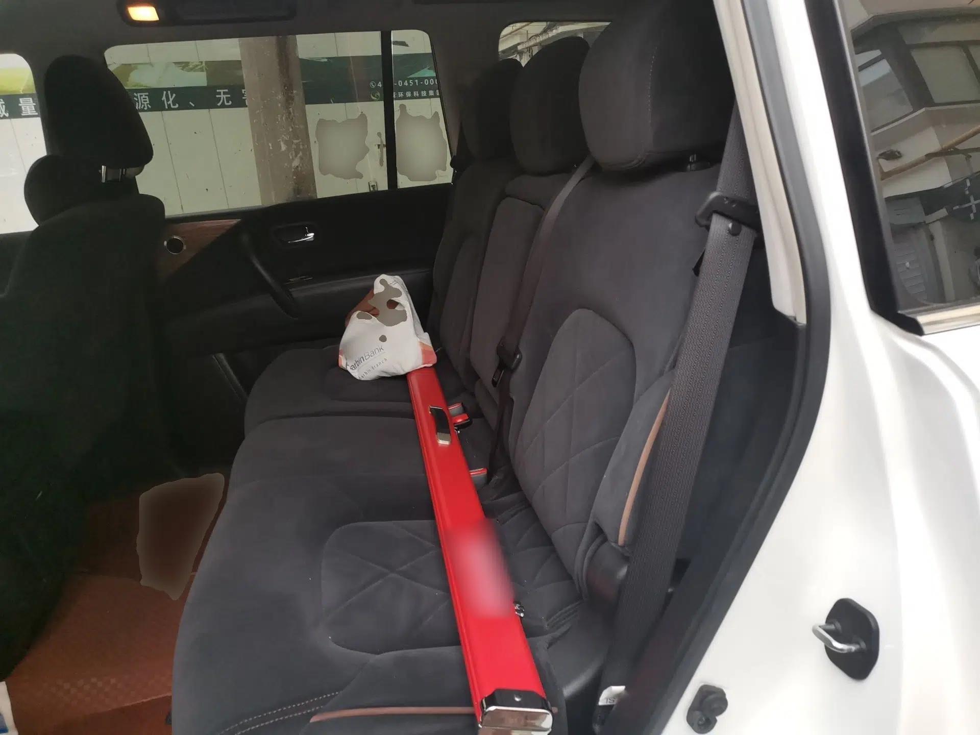 Nissan Patrol Patrol 4.0 Automatic Four-Wheel Drive — миниатюра 17