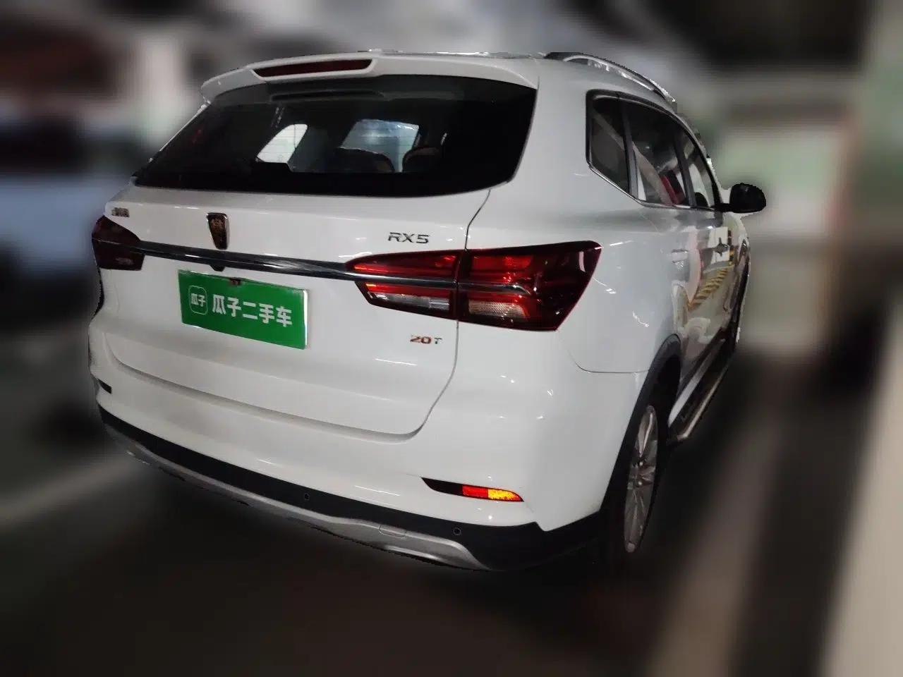 Roewe RX5 2016 20T Two-Wheel Drive Manual Flagship Edition — миниатюра 6