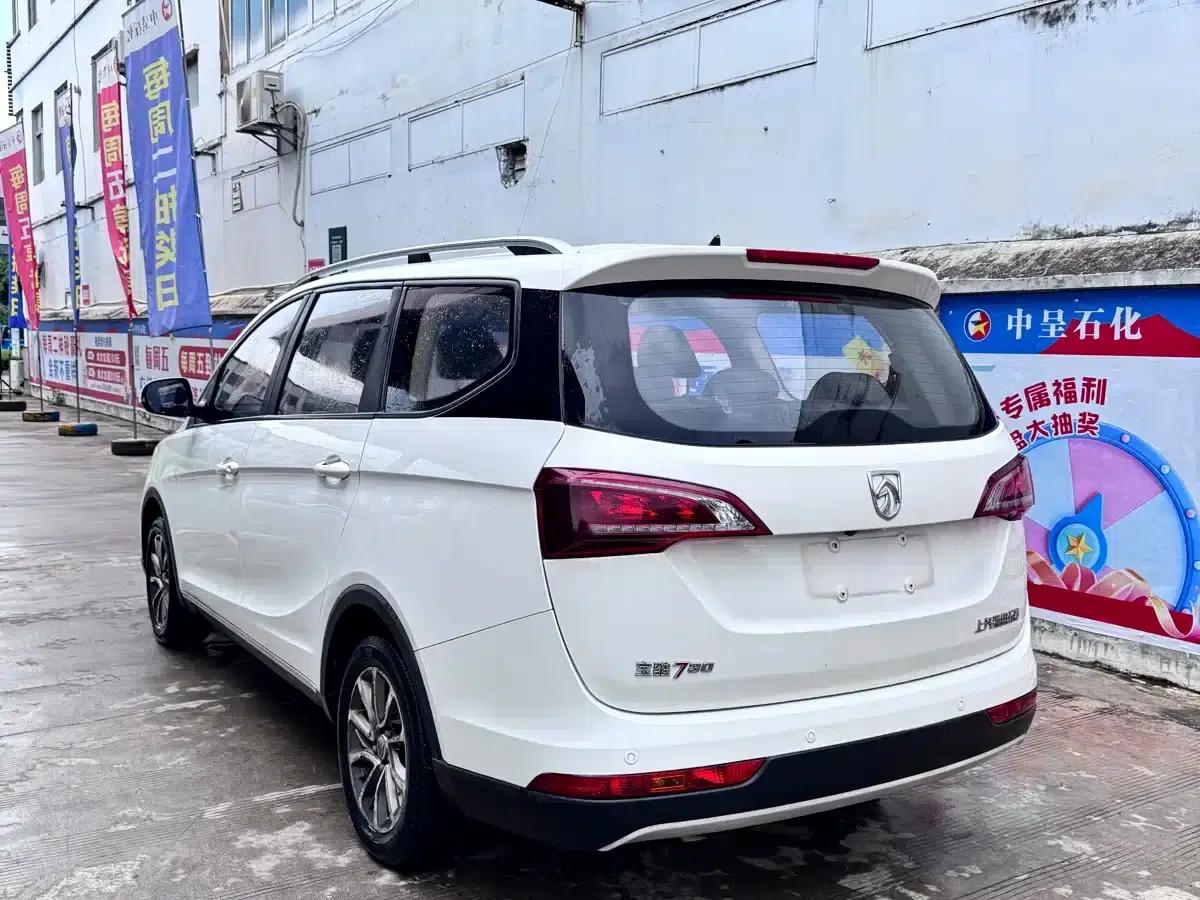 Baojun 730 2021 1.5L Manual Fashion 7-Seater — миниатюра 6