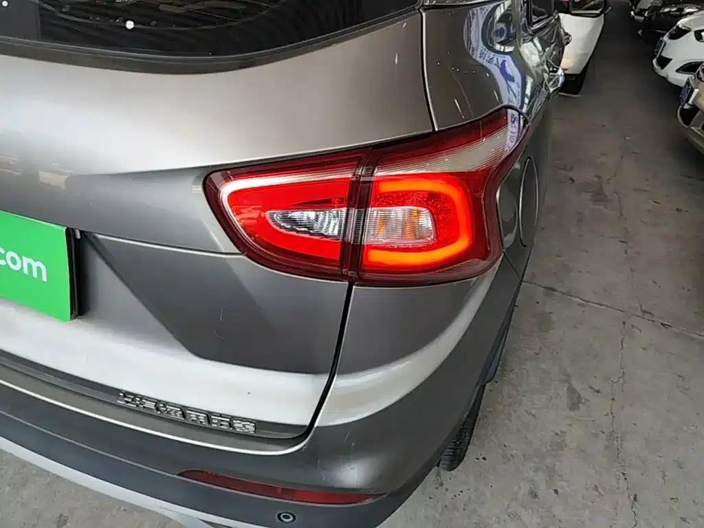 Baojun 510 2017 1.5L Automatic Fashion Edition — миниатюра 8