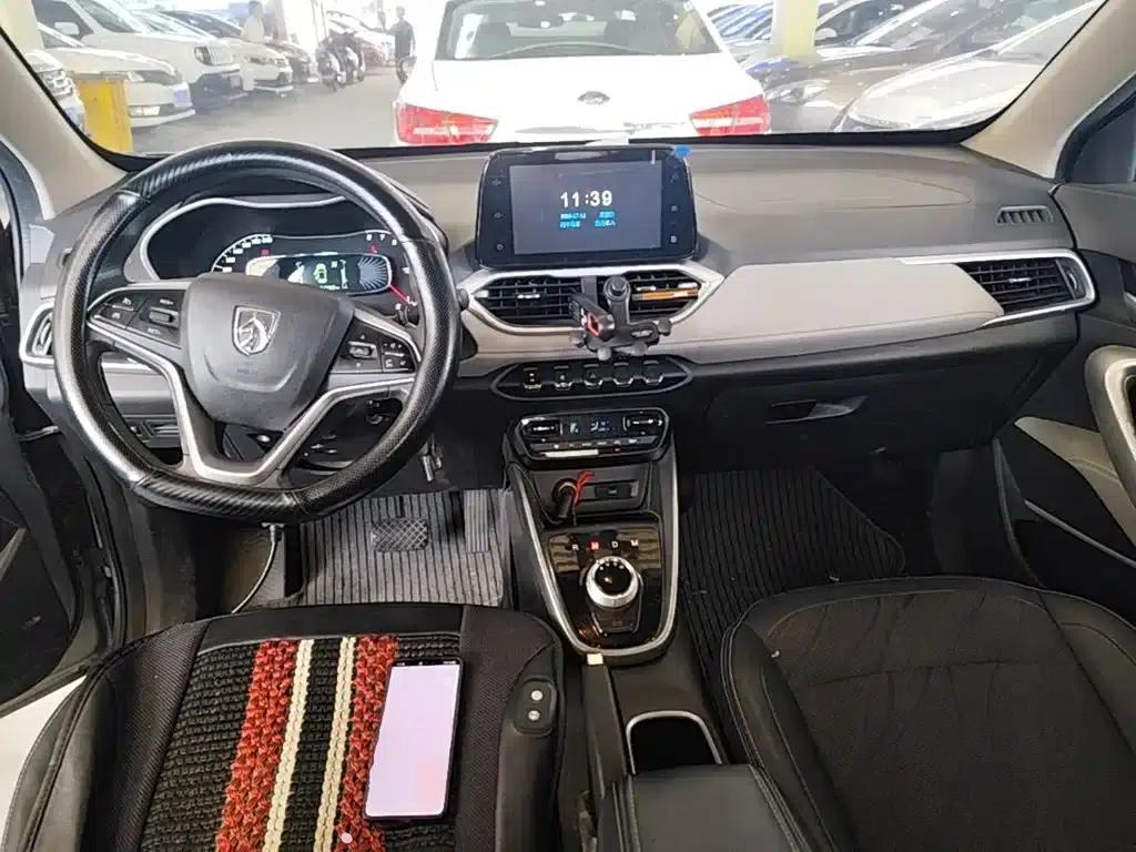 Baojun 510 2017 1.5L Automatic Fashion Edition — миниатюра 10