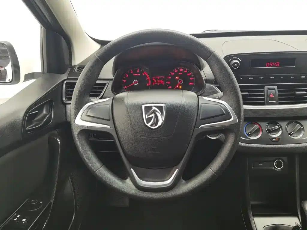Baojun 310 2020 1.2L Manual Comfort Model — миниатюра 11