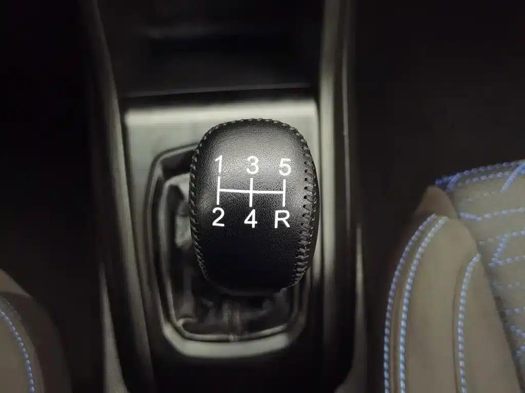 Baojun 310 2020 1.2L Manual Comfort Model — миниатюра 13