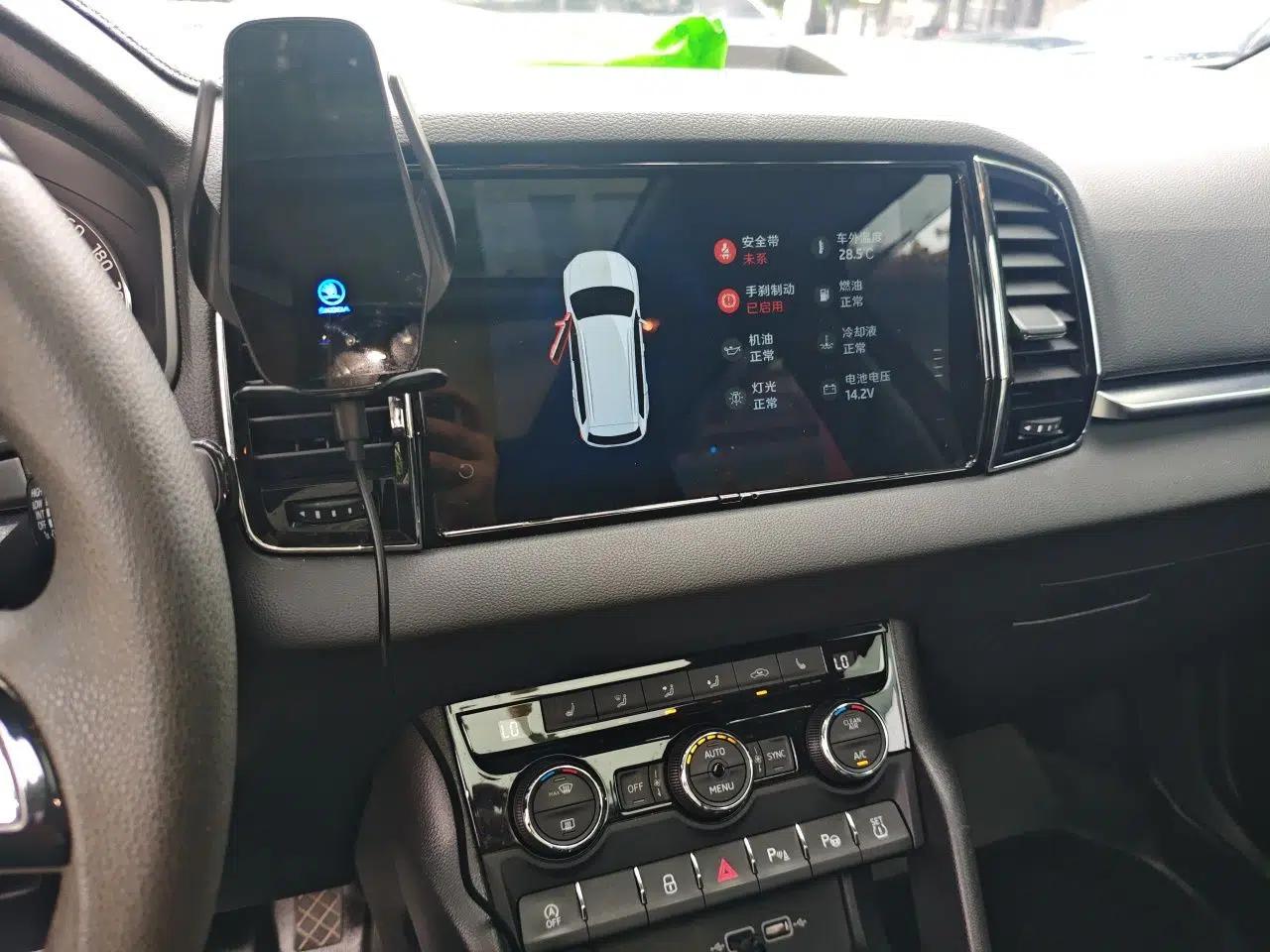 Skoda Karoq 2021 TSI280 Luxury Edition — миниатюра 13