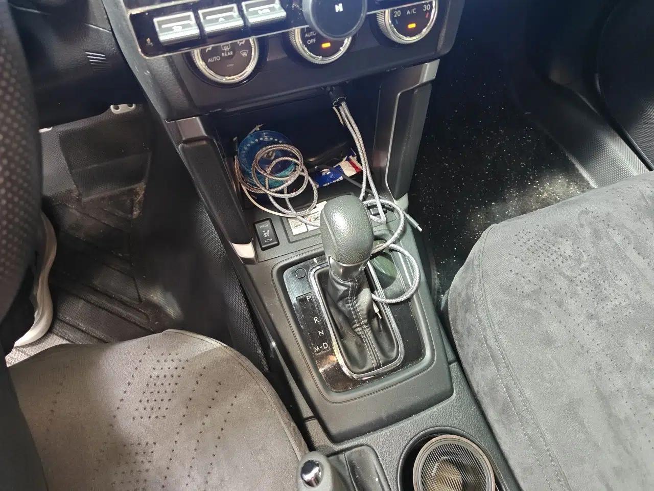 Subaru Forester 2016 2.0i Fashion Navigation Edition — миниатюра 14