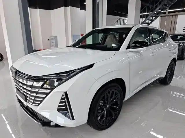 Changan UNI-Z 2026 1.5T Comfort Edition