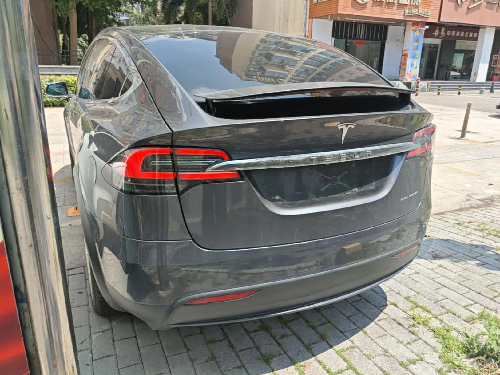 Tesla Model X 2019 Long-Range Version — миниатюра 4