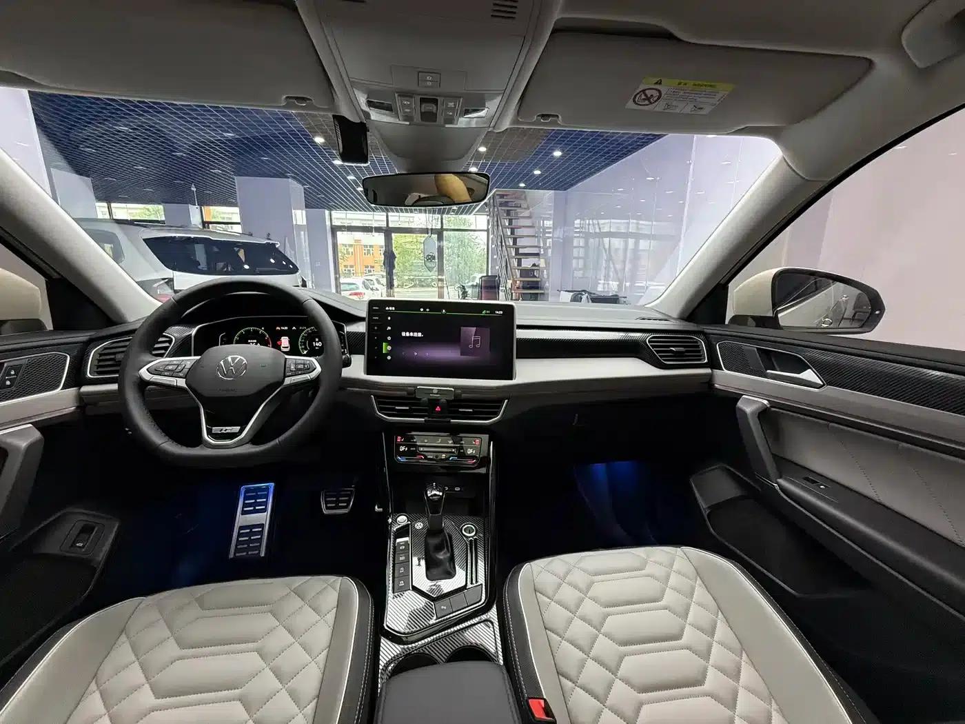 Tayron 2023 280TSI 2WD Luxury Plus Advanced Edition — миниатюра 19