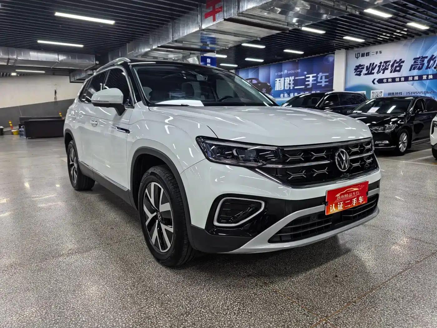 Tayron 2024 330TSI 2WD Luxury Plus Advanced Edition — миниатюра 3