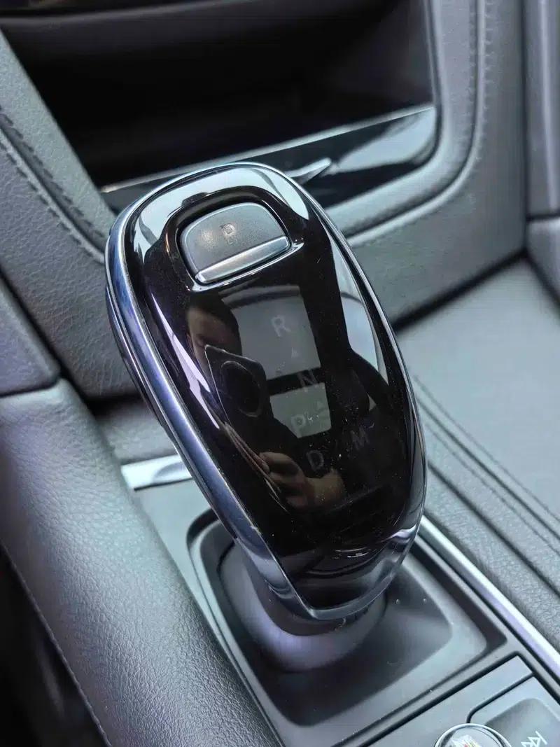 Cadillac XT6 2021 2.0T Mild Hybrid 7-Seat AWD Luxury — миниатюра 20