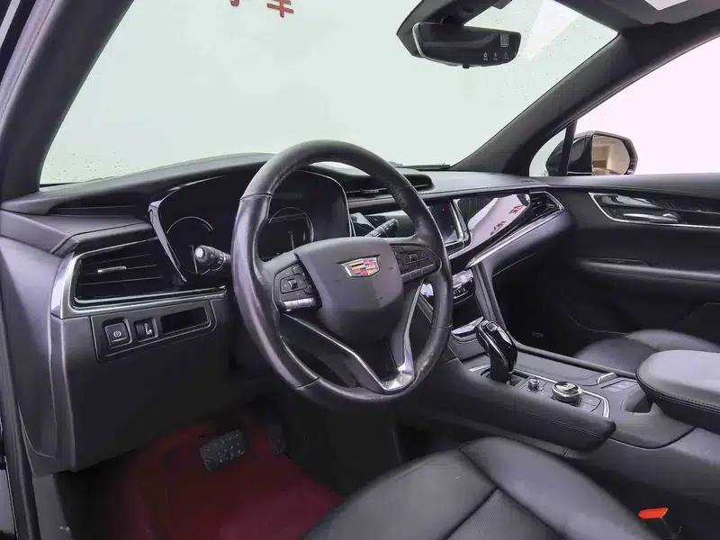 Cadillac XT6 2021 2.0T Mild Hybrid 7-Seat AWD Luxury — миниатюра 23