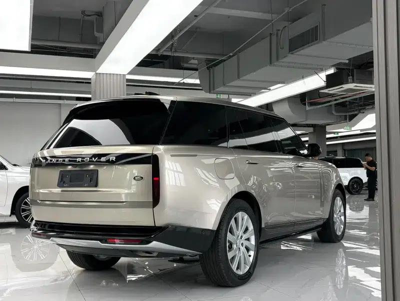Range Rover 2025 3.0 L6 400PS Grand Long Wheelbase — миниатюра 4