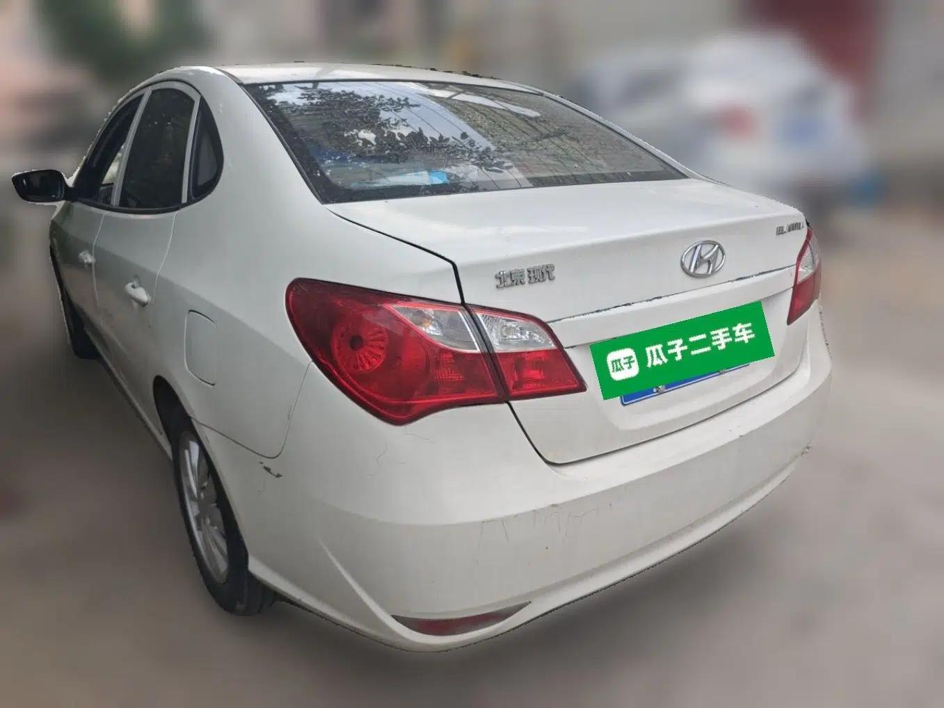 Hyundai Celesta 2016 1.6L Manual Joy Edition — миниатюра 4