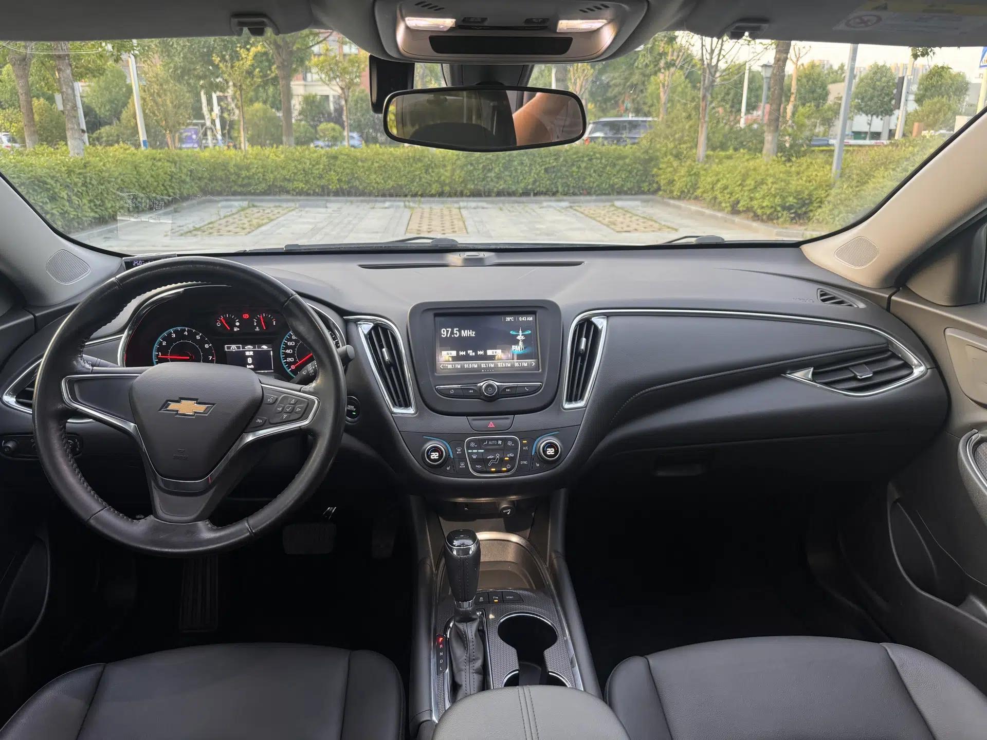 Chevrolet Malibu XL 2017 1.5T Automatic Ruichi Edition — миниатюра 16