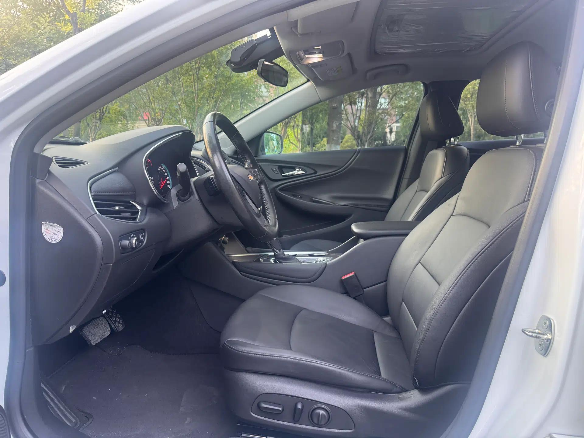Chevrolet Malibu XL 2017 1.5T Automatic Ruichi Edition — миниатюра 18