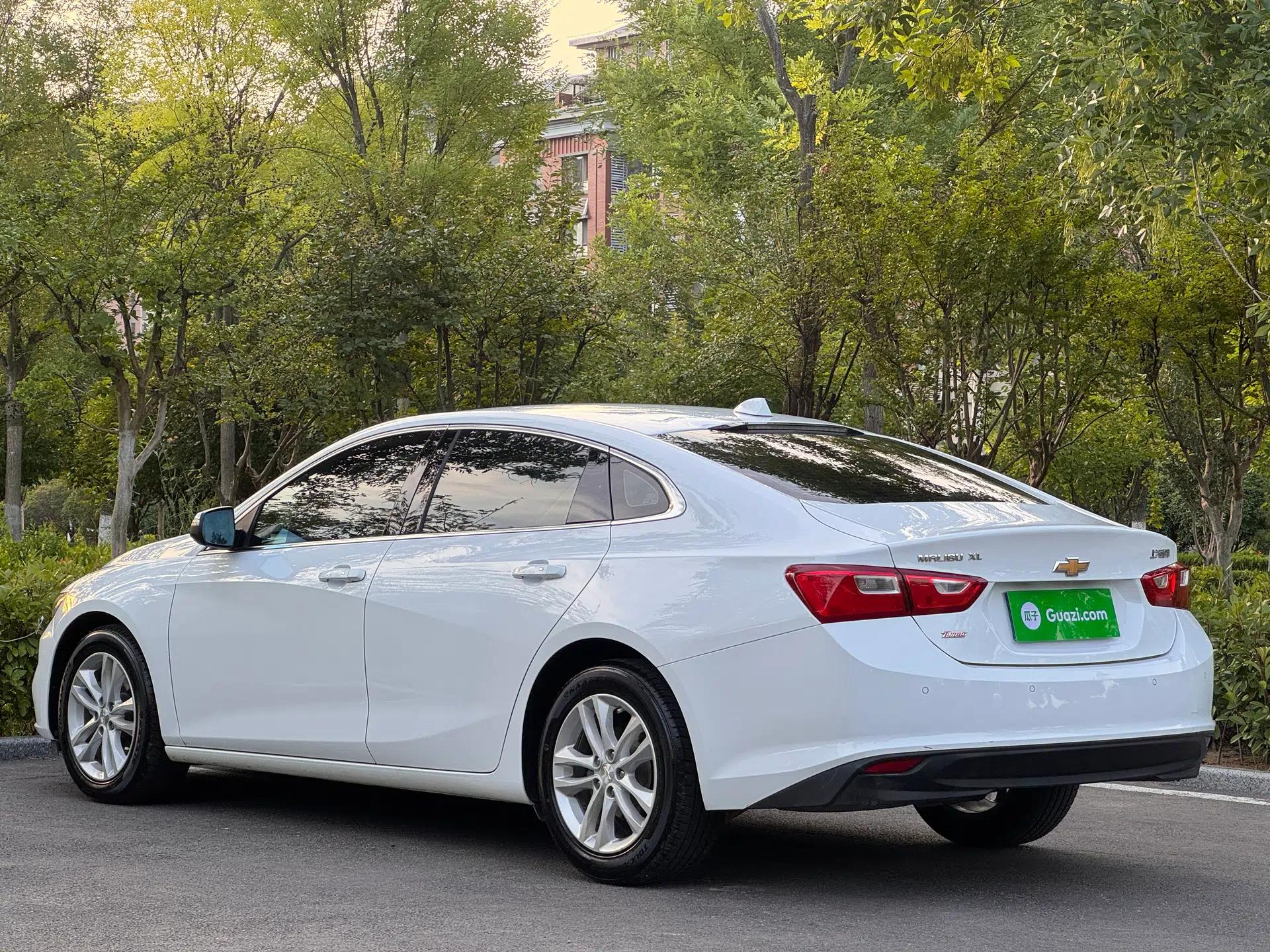 Chevrolet Malibu XL 2017 1.5T Automatic Ruichi Edition — миниатюра 3