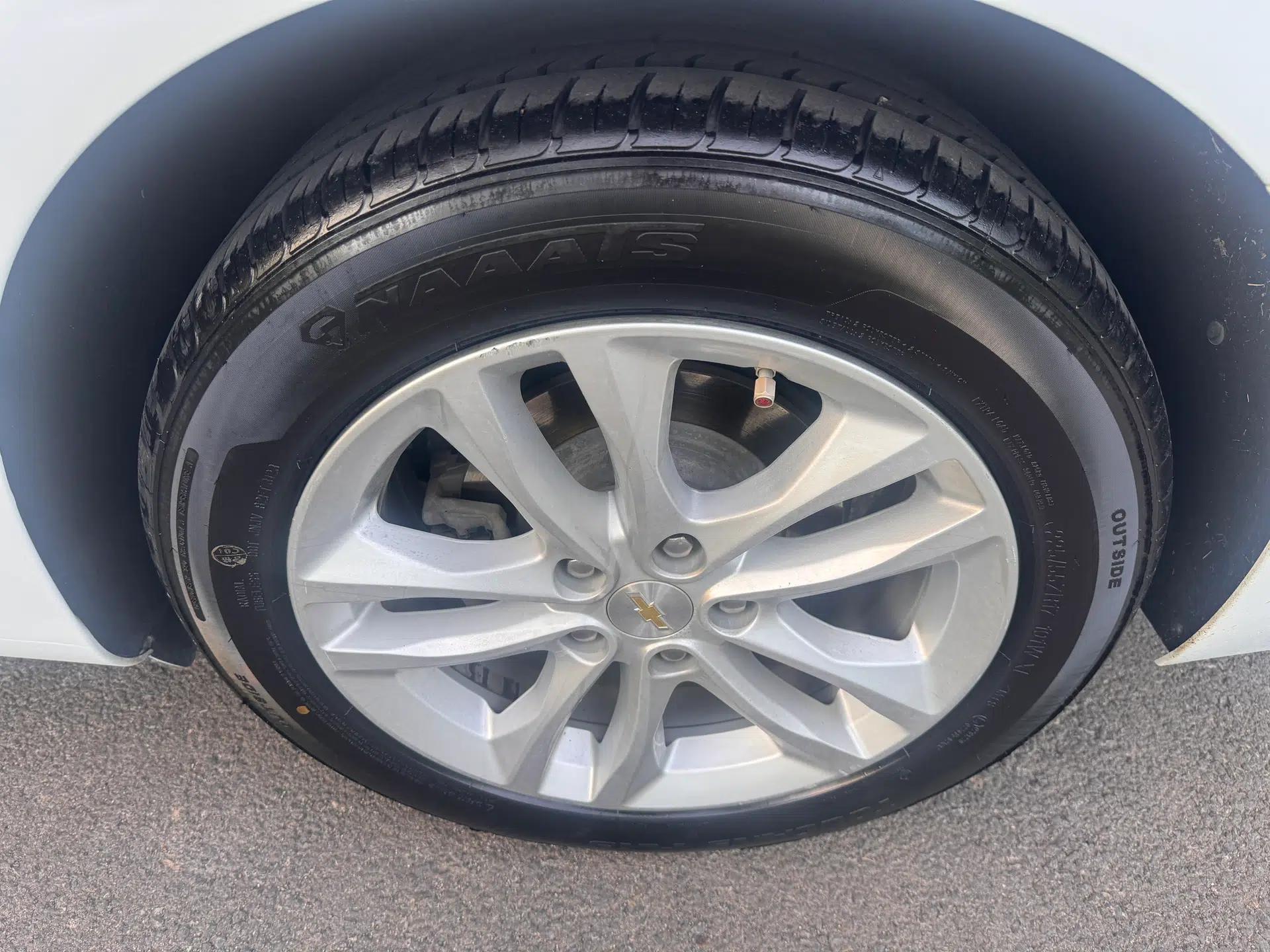 Chevrolet Malibu XL 2017 1.5T Automatic Ruichi Edition — миниатюра 6