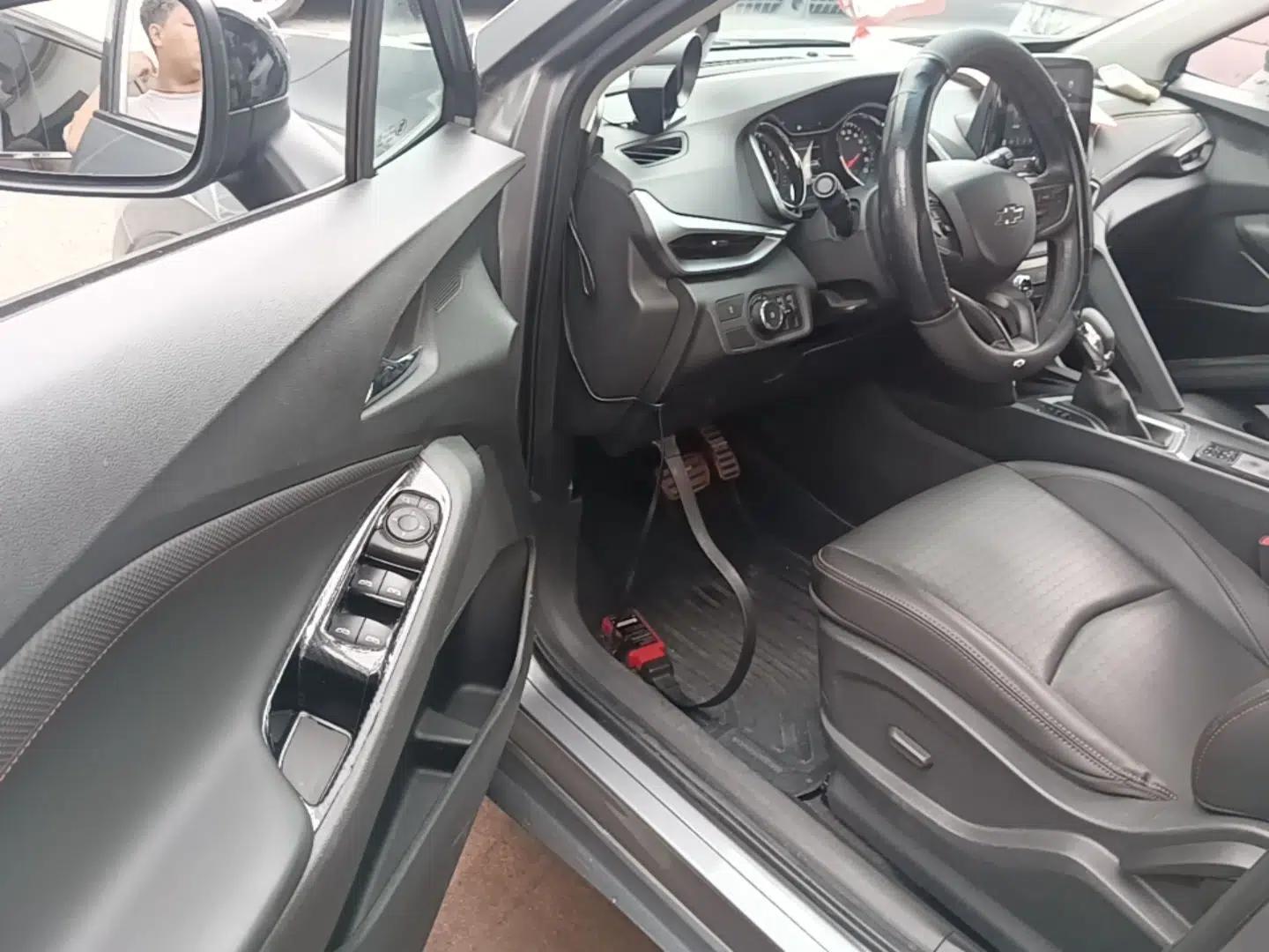 Chevrolet Orlando 2019 Redline 530T Automatic Enjoyment Version (5+2 Seating) China VI — миниатюра 18