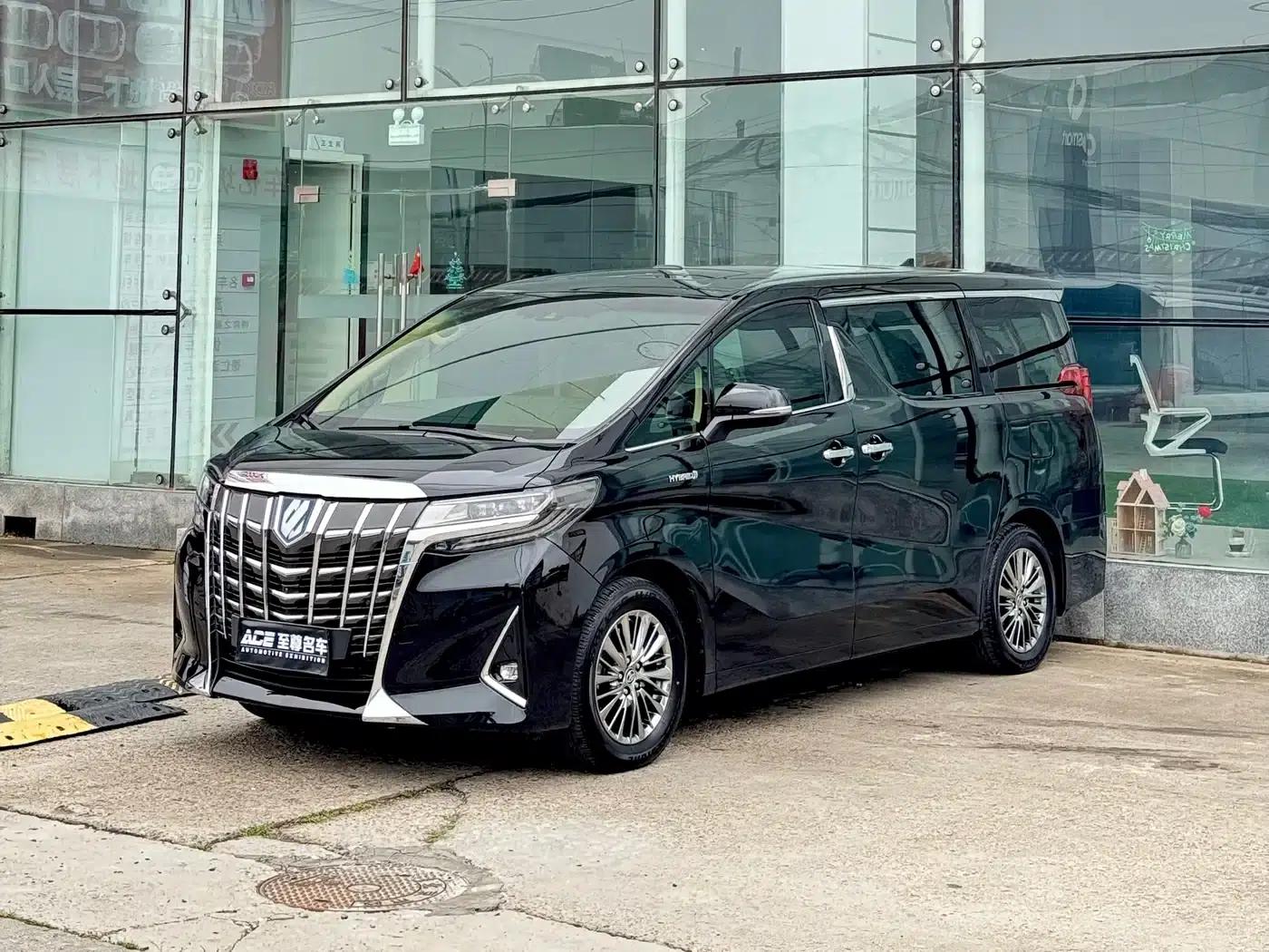 2021 Alphard Hybrid 2.5L Premium Edition — миниатюра 1