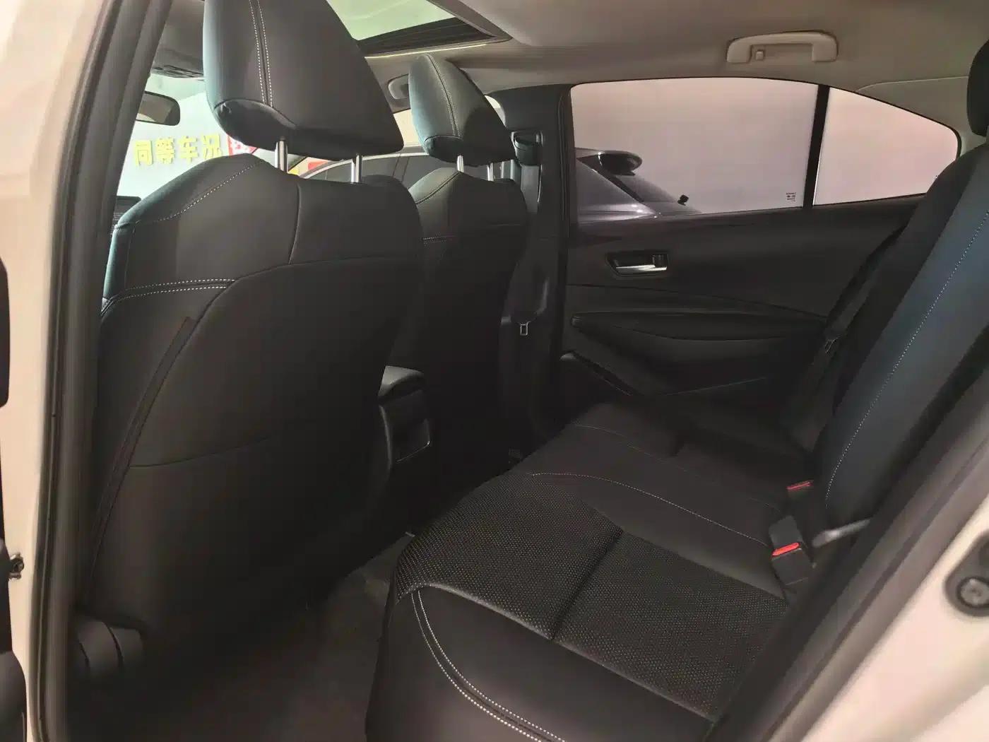 2023 Toyota Corolla 1.2T Elite Edition — миниатюра 11