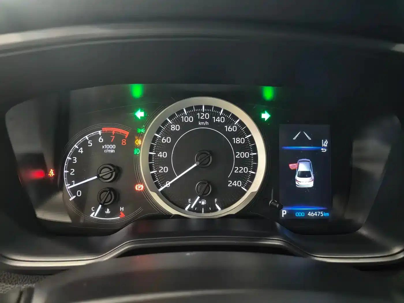 2023 Toyota Corolla 1.2T Elite Edition — миниатюра 3