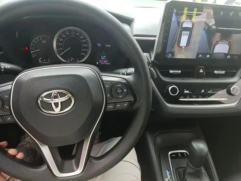 2019 Toyota Corolla 1.2T S-CVT GL-i Elite Edition — миниатюра 10