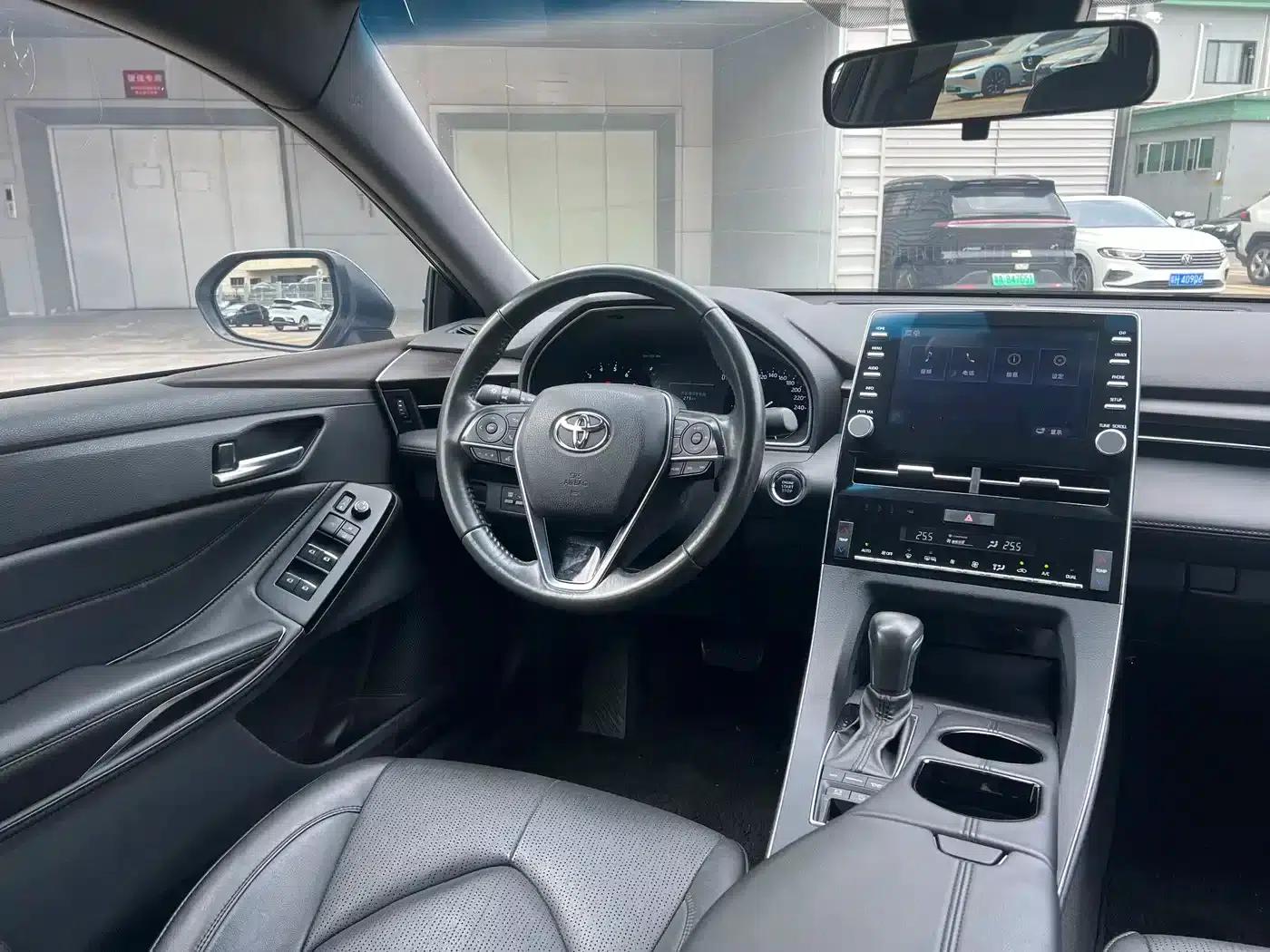 2021 Toyota Avalon 2.5L Luxury Edition — миниатюра 12