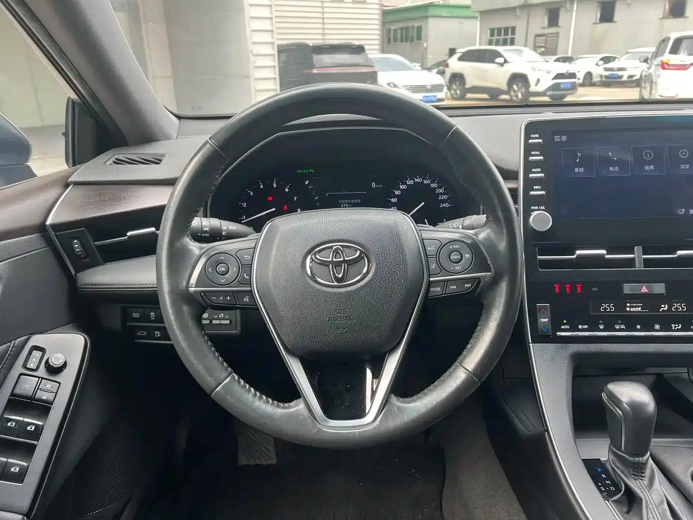 2021 Toyota Avalon 2.5L Luxury Edition — миниатюра 13