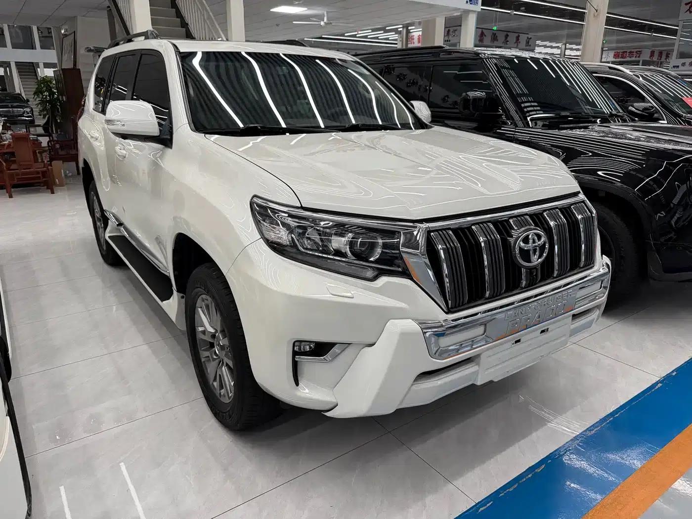 2019 Prado (Imported) 4.0L Automatic — миниатюра 3